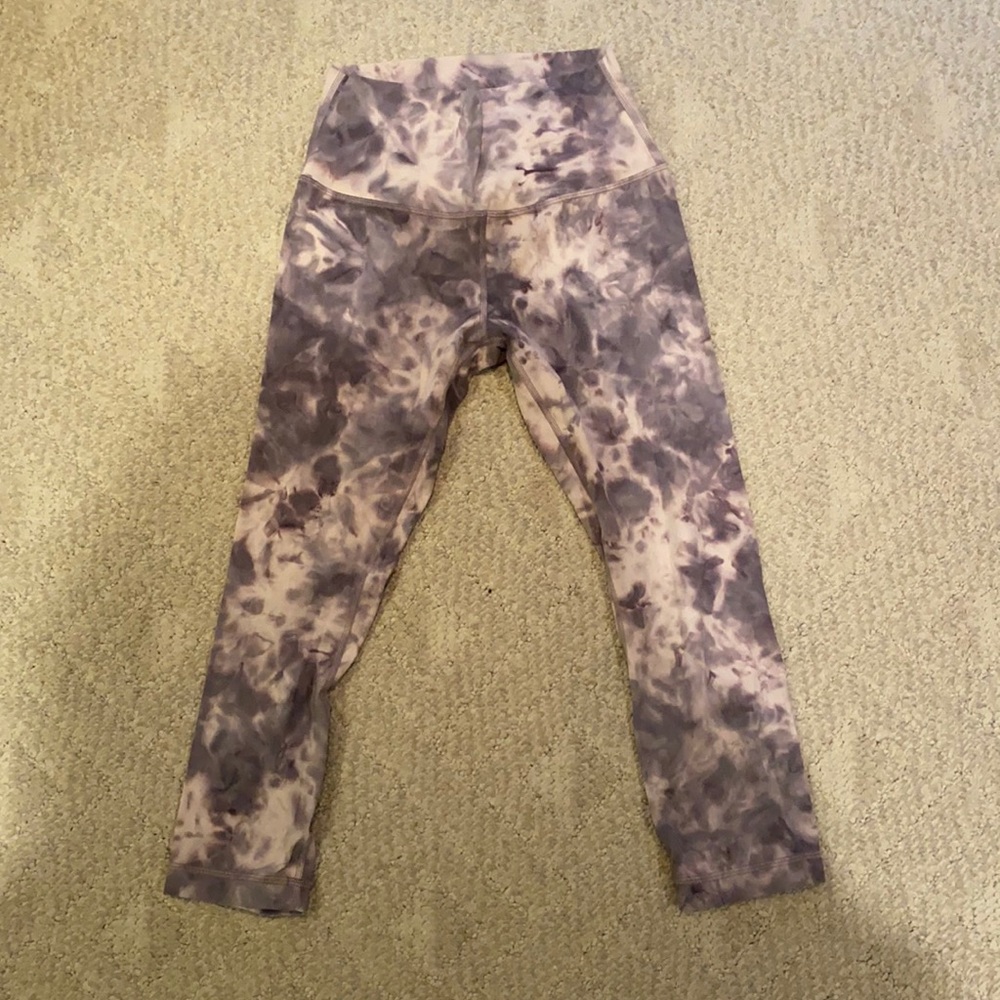 🍋 Lulu lemon 🍋 Align pants Tie Dye color Purple 21in length Size 6 high rise